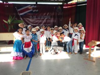 Happy Independence Day to all Costa Ricans from the kids at Creston School! 🇨🇷⁠
⁠
The 15th of September is a special day for all Costa Ricans! It commemorates the independence of the entire Central America from Spain, which took place in 1821. 🙌 ⁠
⁠
The national holiday is marked by raising the National Flag, patriotic parades, school celebrations and the singing of the National Anthem. 🎶 ⁠
⁠
#pmgy #pmgycostarica #pmgychildcare #costaricaindependenceday