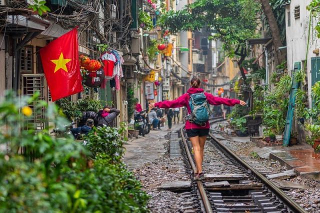 🇻🇳 VIETNAM IS BACK! Which means all 14 PMGY destinations are now OPEN 🌎

Re-starting on the 1st June, Vietnam is ready to welcome back volunteers across the globe. Is #pmgyvietnam your travel destination of the summer?✈️

#pmgyvietnam #pmgy #volunteerabroad #instatravel