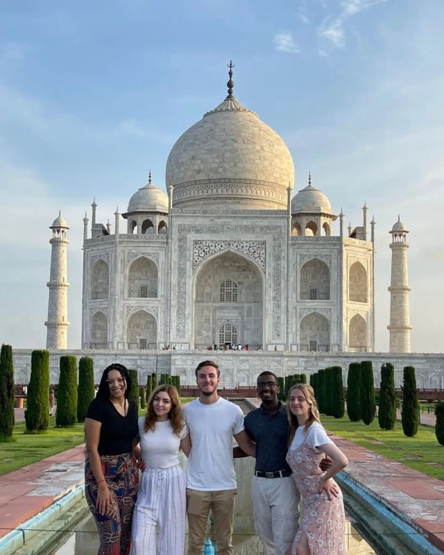 A wonderful visit to the beautiful Taj Mahal🇮🇳

#pmgyindia #pmgyweekends