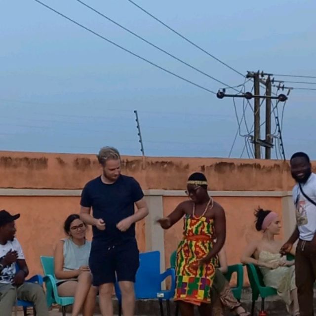Volunteers displaying a more sophisticated perspective on the variety of African music in general and Ghana in particular. #pmgyghana #pmgy @planmygapyear @finley_hansen @liam_foremann