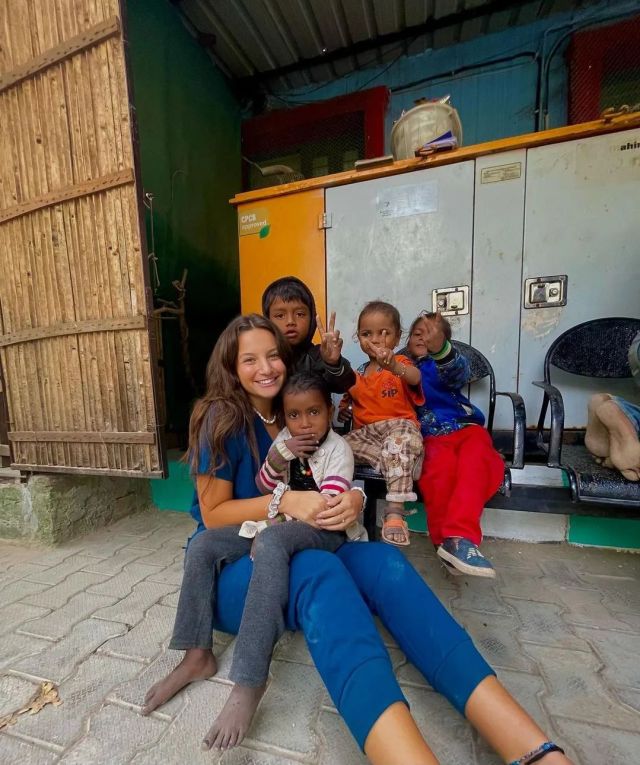 #repost @juliagarciaxoxo ❤️.

 "Life here in India has exceeded my expectations in every way. I am beyond thankful for the opportunity to learn and experience so much while i’ve been here for the past month. I feel so blessed to have been able to volunteer here and experience life in the slums. I will miss the colorful markets and sarees, medical camps, surgeries, and even learning about ceremonies such as burning bodies. Insanely grateful to each of the people that made India so special for me 🇮🇳🤍"

#pmgyindia #pmgymedical #pmgy