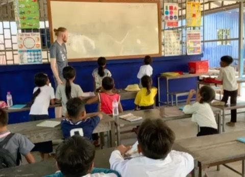 Everyone worked so hard and left their own footprint on #pmgycambodia for years to come.

#pmgycambodia #pmgy #planmygapyear #teaching #childcare 💙🇰🇭