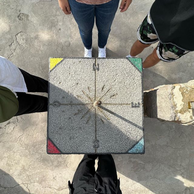 Volunteers from all around the world visiting 📍Mitad del Mundo in Quito, Ecuador 

Mitad del Mundo is translated to Middle of the World and it is one of the most popular spots where you can be right on the Equator 🤭

#pmgy #pmgyecuador #planmygapyear #ecuador #quito #travel