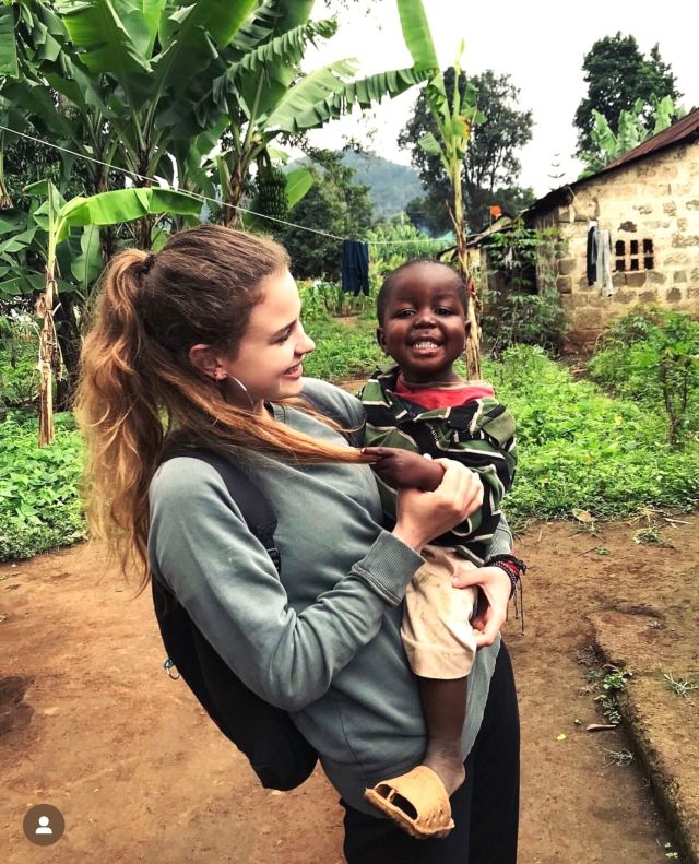 Unforgettable moments from Tanzania! 🇹🇿Such a heartwarming place full of smiles and good energy. ⁠
⁠
Thank you to @johanka_lukesova for sharing some of these beautiful pictures and her experience with us. ⁠

📸 @johanka_lukesova 
⁠
@pmgy_tanzania #planmygapyear #pmgy #pmgytanzania #pmgychildcare #traveling #volunteer #volunteering #backpacking #gapyear #tanzania