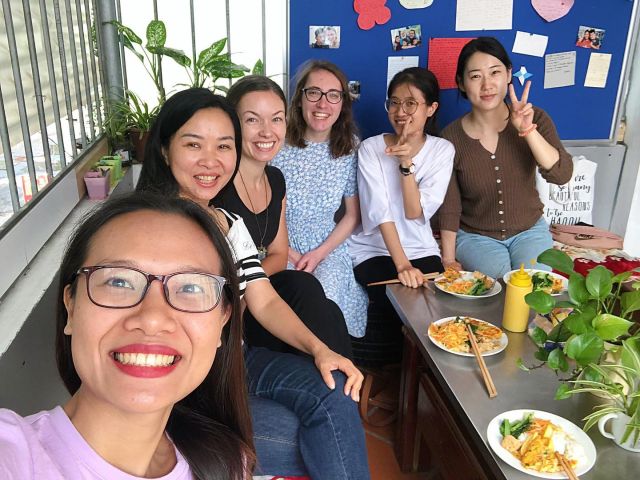 It feels so good to welcome ex-volunteers back for a visit 🥰🥰
From @kirstinrule1: “If anyone is contemplating taking the plunge of going into a PMGY project… all we can say is do it! You won’t regret it one bit! Reunion with ex volunteers and staff yesterday 😍❤️. Who have all taken multiple trips back to Vietnam since volunteering ❤️”

#pmgy #planmygapyear #pmgyvietnam #pmgyteaching #pmgychildcare #travel #volunteer #volunteerabroad #gapyear #vietnam